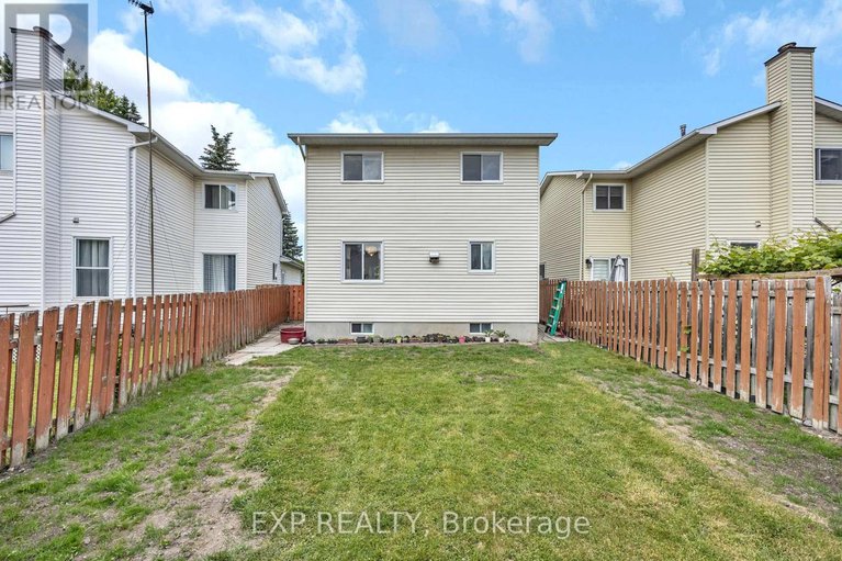 28480509/29-gowrie-drive/glencairnhazeldean/ottawa/ontario/K2L2T5_46