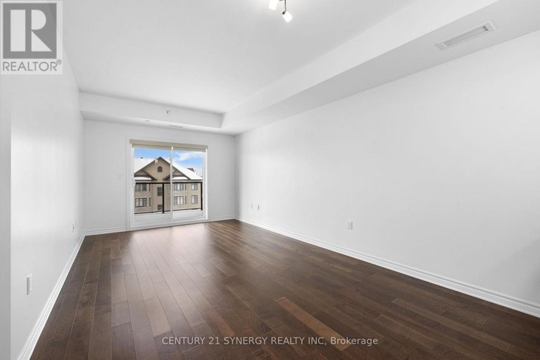 29314132/414-120-prestige-circle/chatelaine-village/ottawa/ontario/K4A1B4_16