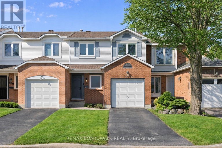 29576732/567-latour-crescent/fallingbrookgardenway-south/ottawa/ontario/K4A1P3_41