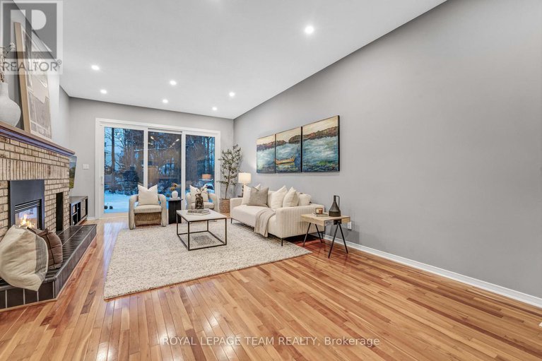 29208661/3831-autumnwood-street/emerald-woodssawmill-creek/ottawa/ontario/K1T2G9_6