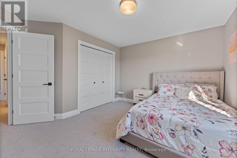 28992854/156-lyon-street/embrun/russell/ontario/K0A1W0_21