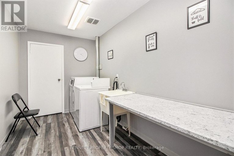 28849817/unit-307-220-kenyon-st-street-w/alexandria/north-glengarry/ontario/K0C1A0_17