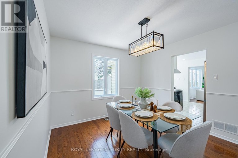 29486771/559-arc-en-ciel-street/fallingbrookgardenway-south/ottawa/ontario/K4A3J1_11