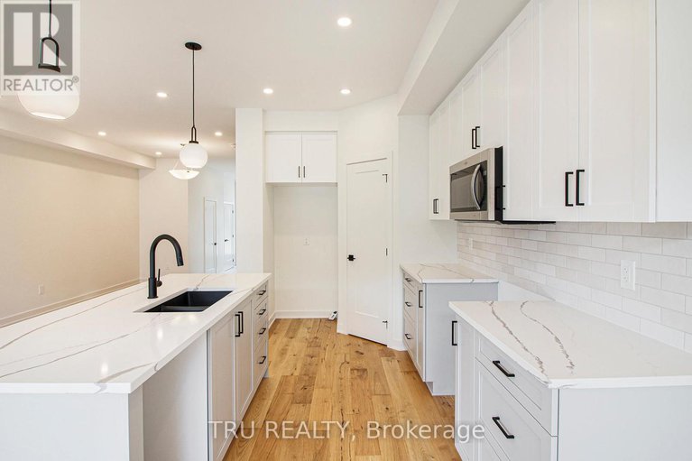 29078109/947-cologne-street/embrun/russell/ontario/K0A1W0_9