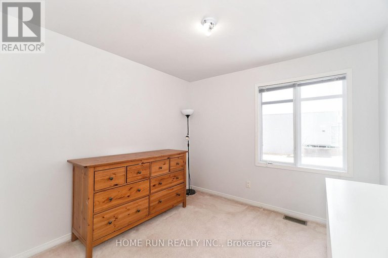 29449527/129-hearst-way/katimavik/ottawa/ontario/K2L4G5_63