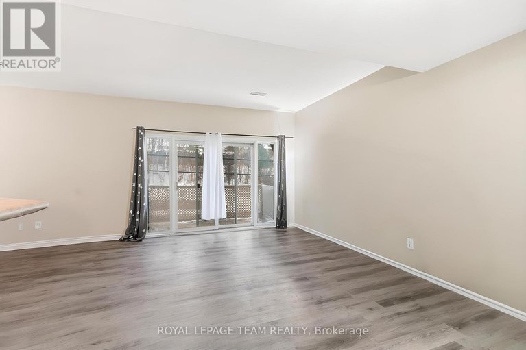 29219966/108-3265-st-joseph-boulevard/bilberry-creekqueenswood-heights/ottawa/ontario/K1E3Y2_10