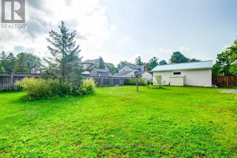 28332843/453-pleasant-park-road/alta-vistafaircrest-heights/ottawa/ontario/K1H5M9_34