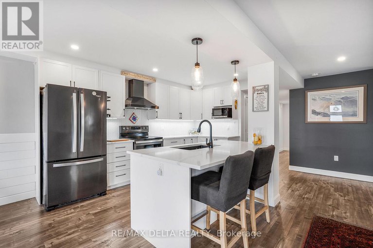 28537132/894-lacroix/clarencerockland-twp/clarence-rockland/ontario/K0A2A0_13