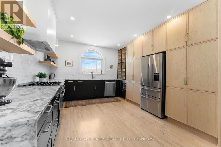 28529671/190-poole-street/mcnabbraeside-twps/mcnabbraeside/ontario/K7S1J2_12