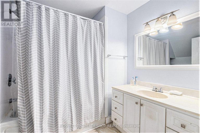 29099078/1134-ogrady-street/manotick-village-manotick-estates/ottawa/ontario/K4M1J3_16