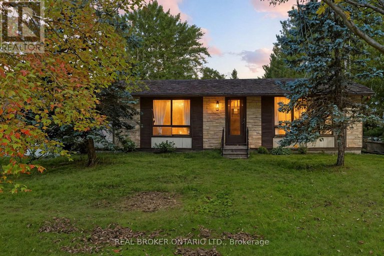 29113863/2627-donnelly-drive/rideau-twp-s-of-reg-rd-6-w-of-mccordick-rd/ottawa/ontario/K0G1J0_31