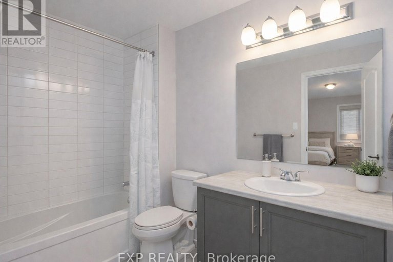 29619004/516-loury-row/orleans-village/ottawa/ontario/K1W0M7_14