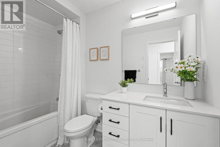 28884338/d-810-roger-griffiths-avenue/katimavik/ottawa/ontario/K2S3A9_29
