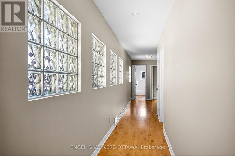 29586145/66-aylmer-avenue/old-ottawa-south/ottawa/ontario/K1S2X3_19