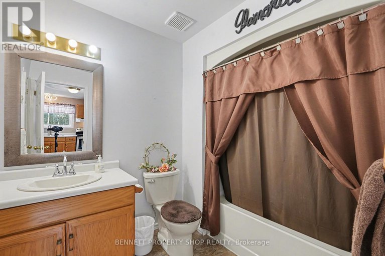 29254628/1312-scheel-drive/mcnabbraeside-twps/mcnabbraeside/ontario/K0A1G0_13