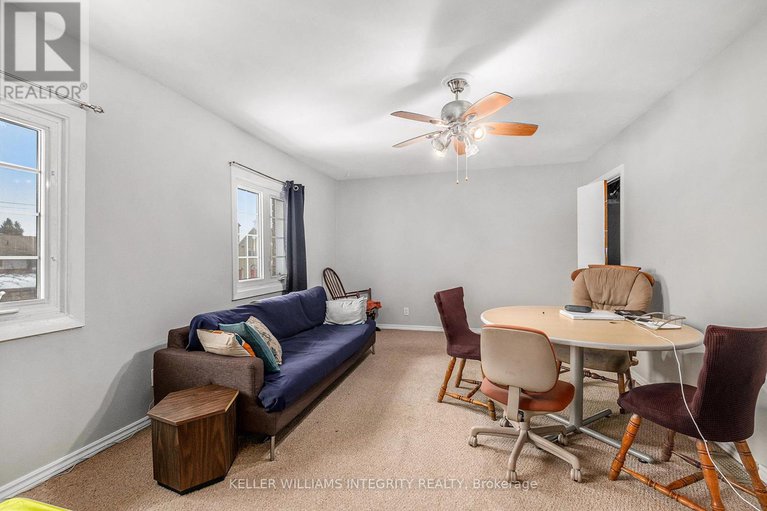 28438743/1384-chatelain-avenue/carlington/ottawa/ontario/K1Z8A8_16