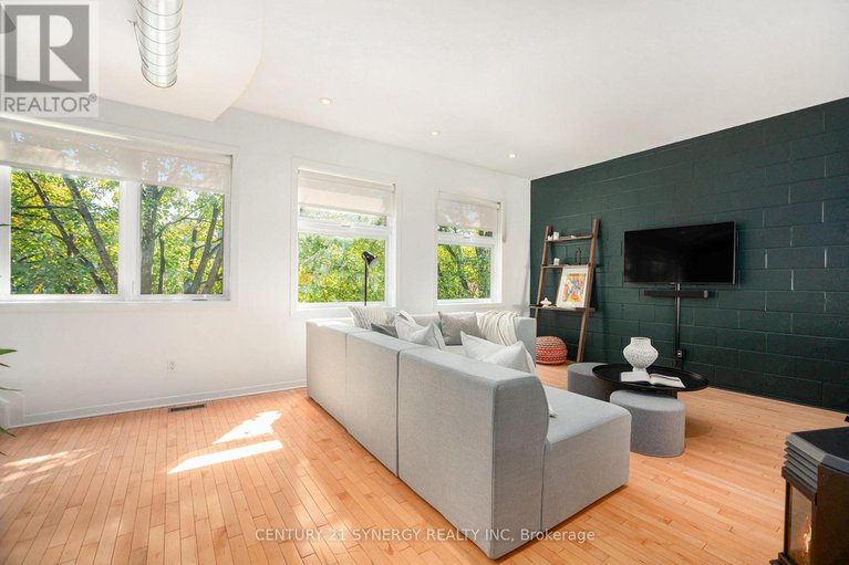 28881651/1137-gladstone-avenue/hintonburg/ottawa/ontario/K1Y3H4_4