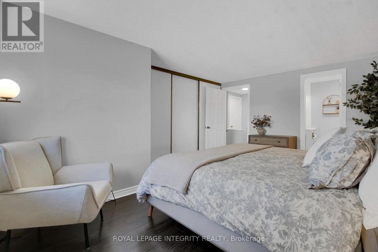 29651789/22-135-castlefrank-road/glencairnhazeldean/ottawa/ontario/K2L2Y2_27