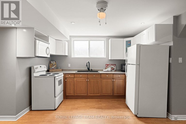 28671213/41-blackshire-circle/stonebridge/ottawa/ontario/K2J5M2_31