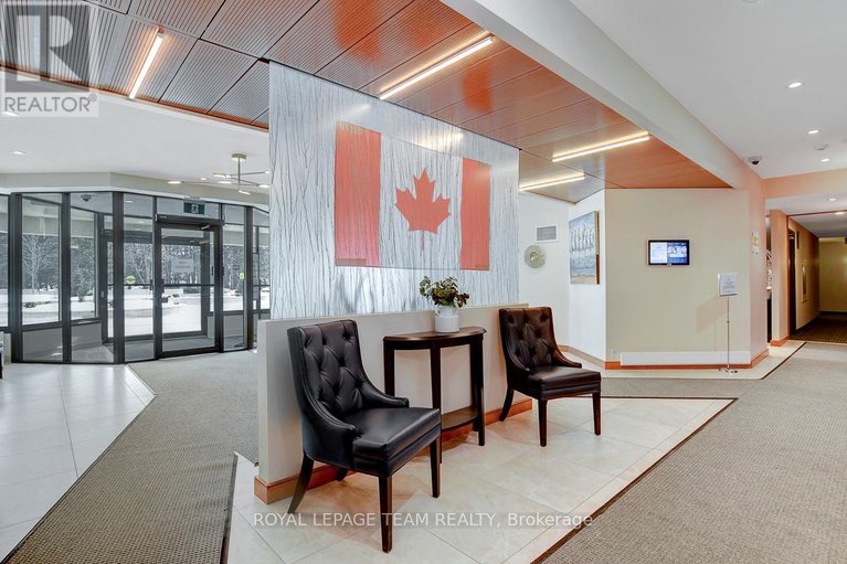 28414487/303-1500-riverside-drive/riverview-park/ottawa/ontario/K1G4J4_5