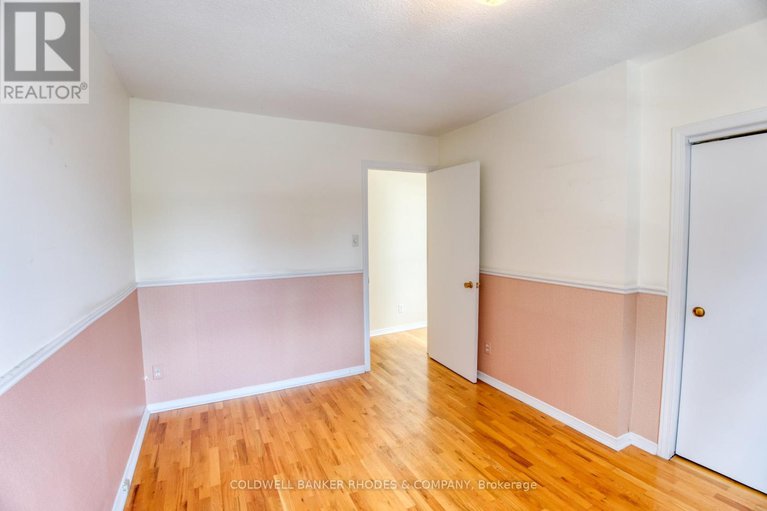 29101715/129-elm-street/west-centre-town/ottawa/ontario/K1R6N4_17