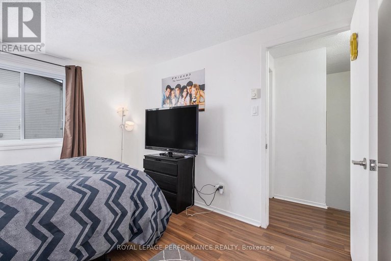 28652636/20-lovell-lane/westcliffe-estates/ottawa/ontario/K2H9B6_11