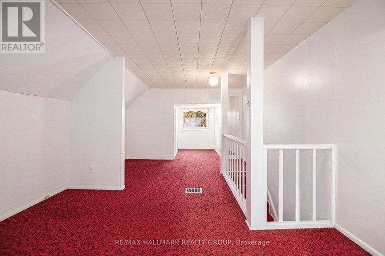 29043617/9-warren-avenue/ottawa-west/ottawa/ontario/K1Y0R9_24