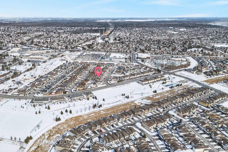 29438320/716-oakglade-avenue/emerald-meadowstrailwest/ottawa/ontario/K2M0B3_37