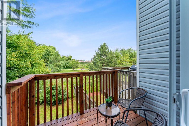 28556909/258-catamount-court/emerald-meadowstrailwest/ottawa/ontario/K2M0A9_17