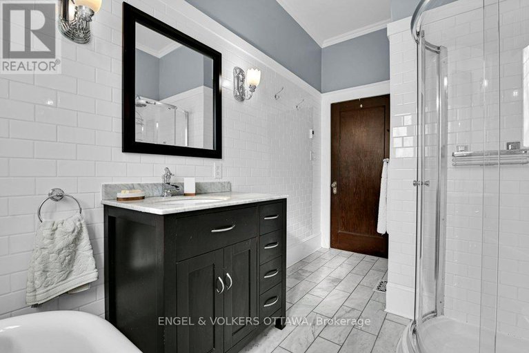 29401780/650-churchill-avenue-n/laurentianview/ottawa/ontario/K1Z5G1_24