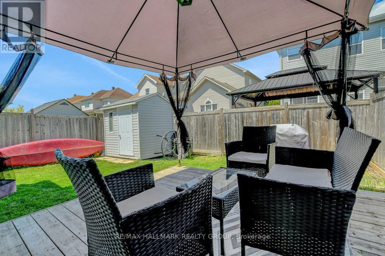 28388701/136-potts-private/notting-hillsummerside/ottawa/ontario/K4A0N7_32