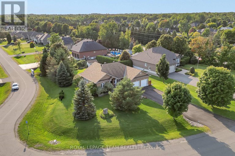 27979438/1426-spartan-grove-street/greely/ottawa/ontario/K4P1R6_33