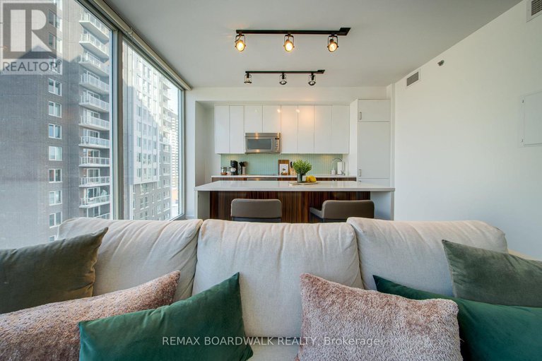 29339119/803-300-lisgar-street/ottawa-centre/ottawa/ontario/K2P0E2_14