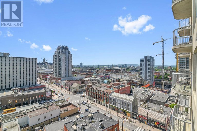 28538344/1306-200-rideau-street/sandy-hill/ottawa/ontario/K1N5Y1_29