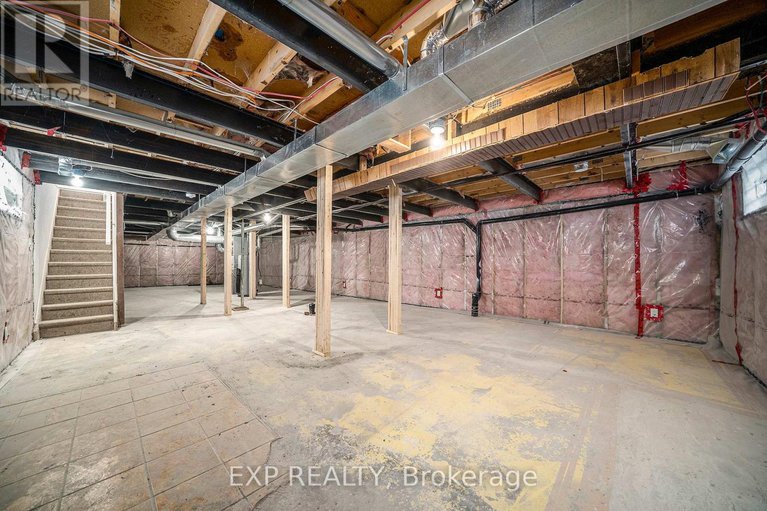 29103619/35-lazy-nol-court/fringewood/ottawa/ontario/K2S1T5_24