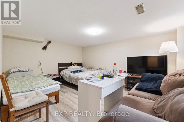28635953/1395-caldwell-avenue/carlington/ottawa/ontario/K1Z8L3_37