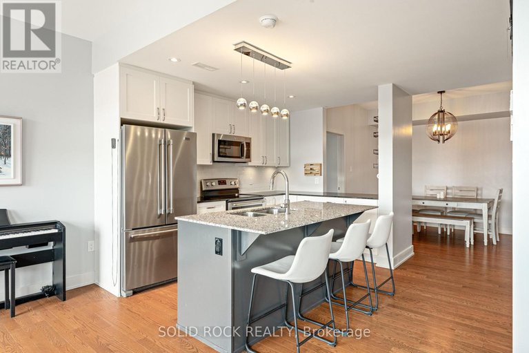 28694497/301-345-elizabeth-cosgrove-private/mer-bleuebradley-estatesanderson-park/ottawa/ontario/K1W0K6_11