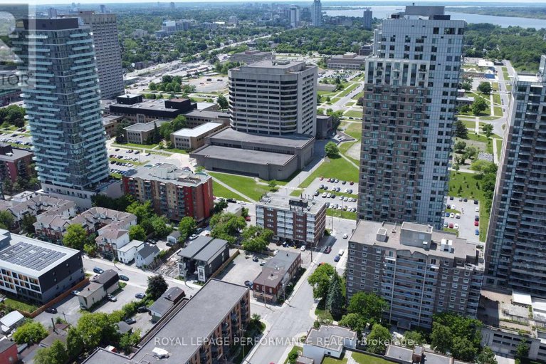28689144/501-110-forward-avenue/mechanicsville/ottawa/ontario/K1Y4S9_35