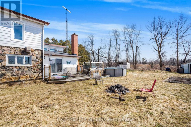 27835677/5095-fatima-street/east-hawkesbury-twp/east-hawkesbury/ontario/K0B1P0_4