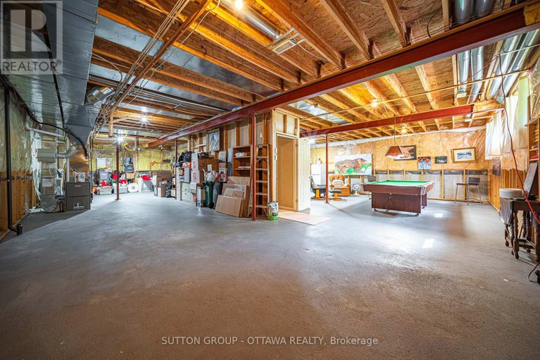 28892463/128-annapolis-circle/hunt-club/ottawa/ontario/K1V1Z3_37