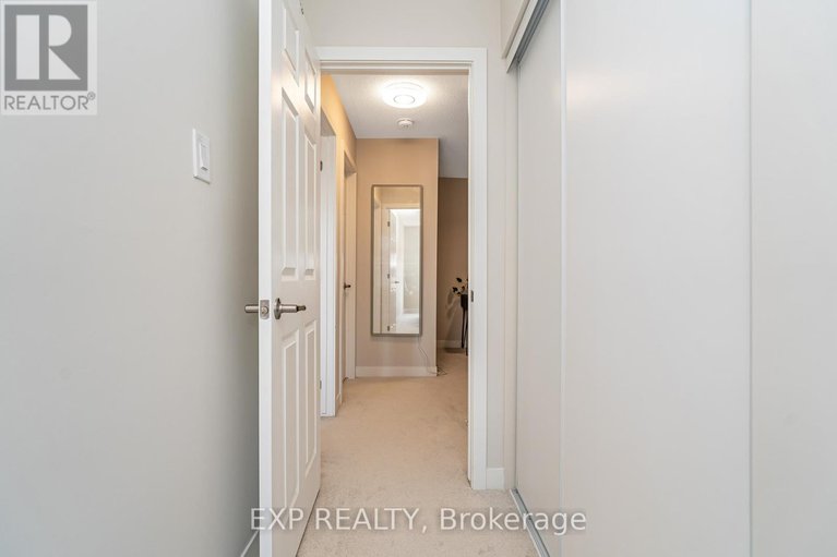 28608550/689-quilter-row/goulbourn-twp-from-franktown-rdsouth-to-rideau/ottawa/ontario/K0A2Z0_20