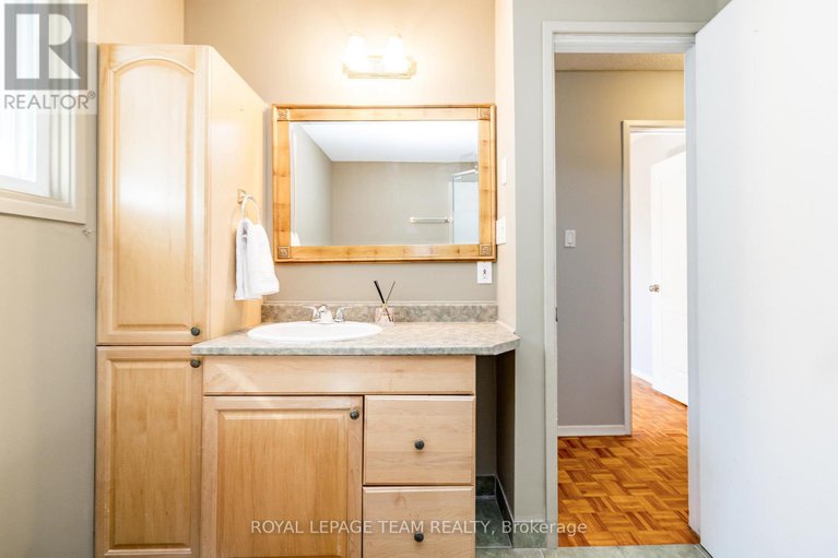 28874937/10-105-parkinson-st-street/kemptville/north-grenville/ontario/K0G1J0_25