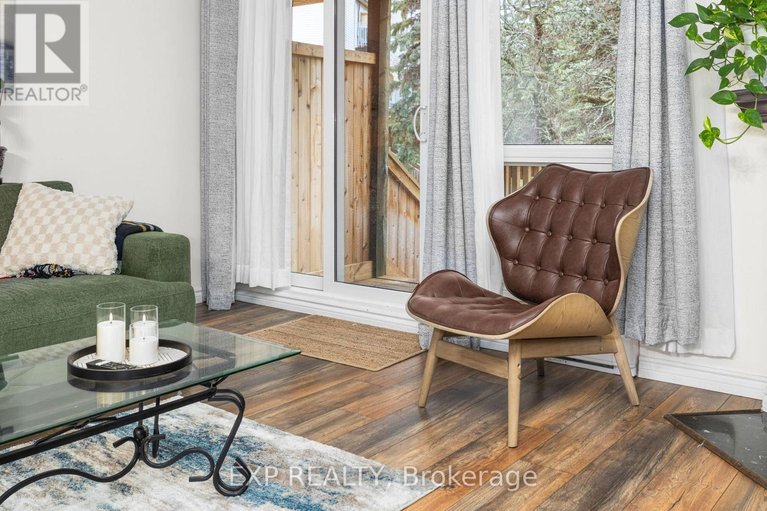 29619465/171-briston-private/hunt-club-park/ottawa/ontario/K1G5R3_20