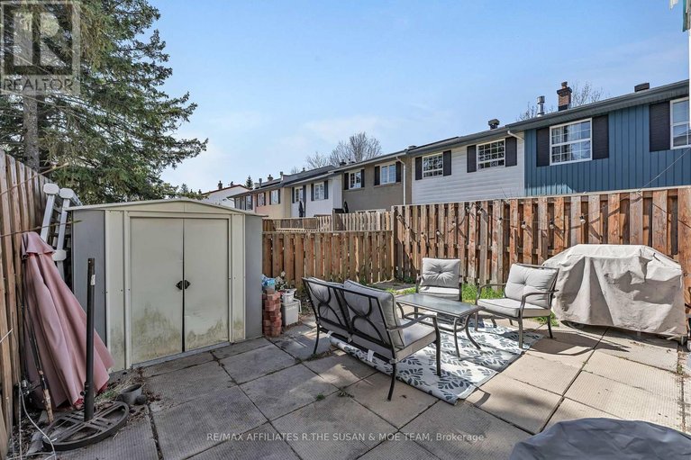 29682190/35-monterey-drive/leslie-park/ottawa/ontario/K2H7A9_38