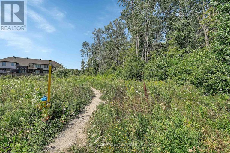 28653573/271-mount-nebo-way/riverside-southgloucester-glen/ottawa/ontario/K1X0E1_48
