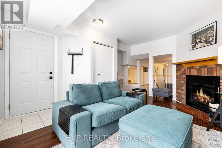 28423054/b-207-woodfield-drive/tanglewood/ottawa/ontario/K2G4P2_5