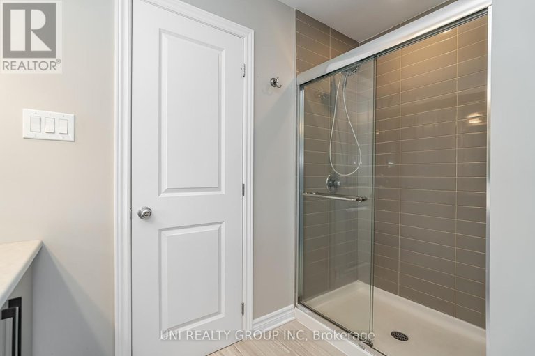 28595256/25-clonfadda-terrace/half-moon-bay/ottawa/ontario/K2J6E7_44