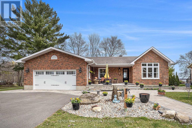 28299457/16084-lakeside-drive/long-sault/south-stormont/ontario/K0C1P0_2