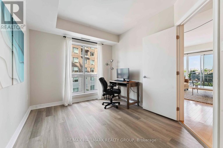 28620989/304-70-landry-street/vanier/ottawa/ontario/K1L0A8_24