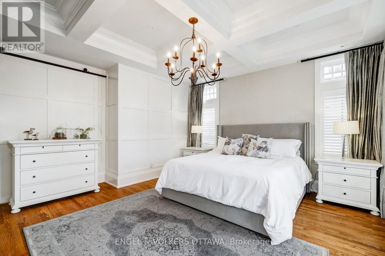 28062589/5651-herwig-place/manotick-south-to-roger-stevens/ottawa/ontario/K4M1B3_23